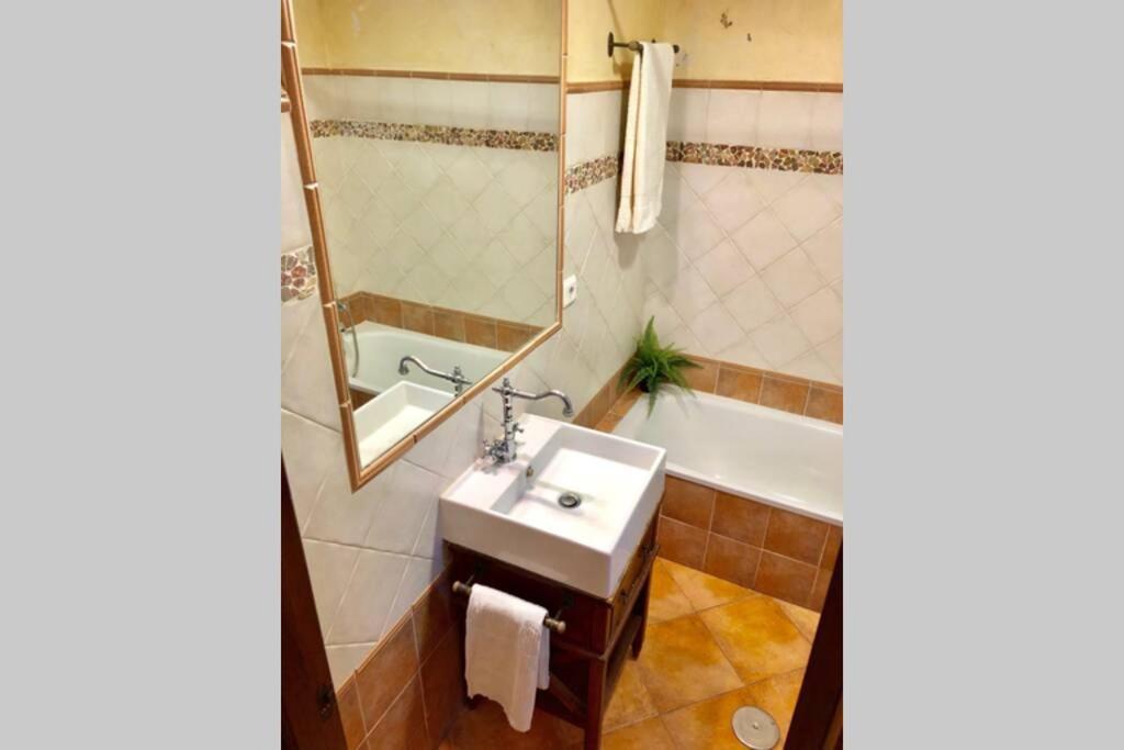 Gatu Premium Villa Lurberri Piscina Privada, 4 Dormitorios, 2 Banos, Parking , Jardines, " Preferente Mayores De 25 Anos Y Familias " In Y Barbacoa Chiclana de la Frontera Zewnętrze zdjęcie