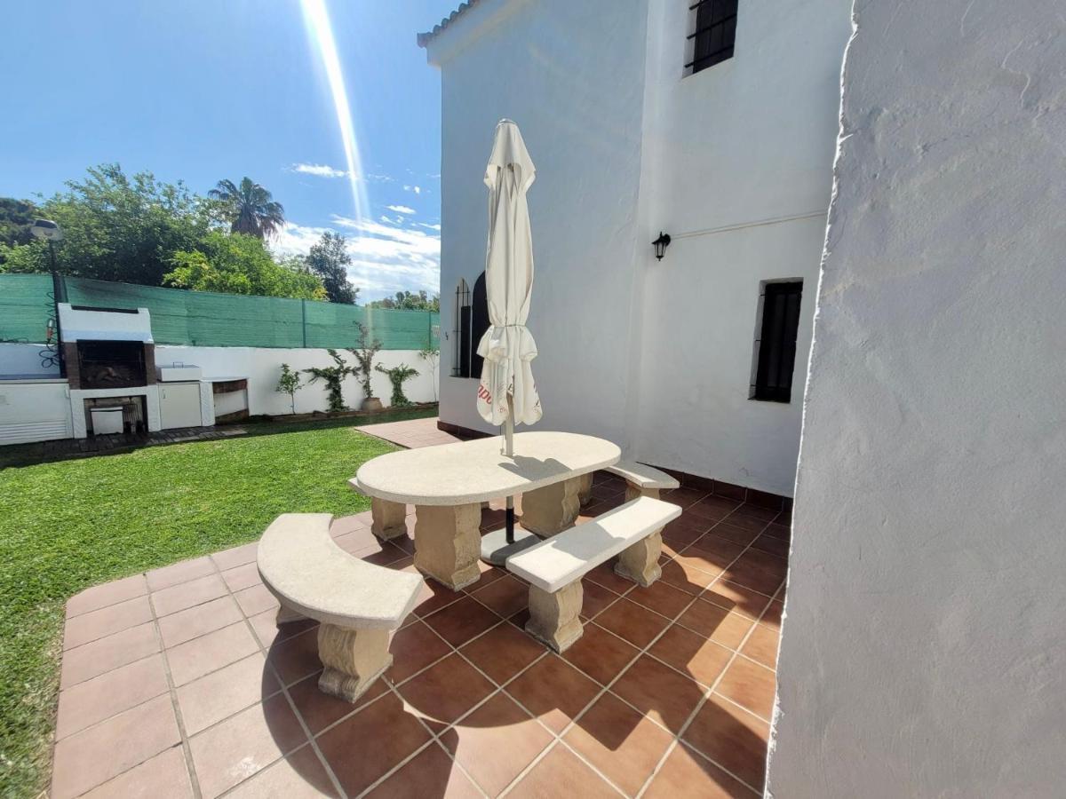 Gatu Premium Villa Lurberri Piscina Privada, 4 Dormitorios, 2 Banos, Parking , Jardines, " Preferente Mayores De 25 Anos Y Familias " In Y Barbacoa Chiclana de la Frontera Zewnętrze zdjęcie