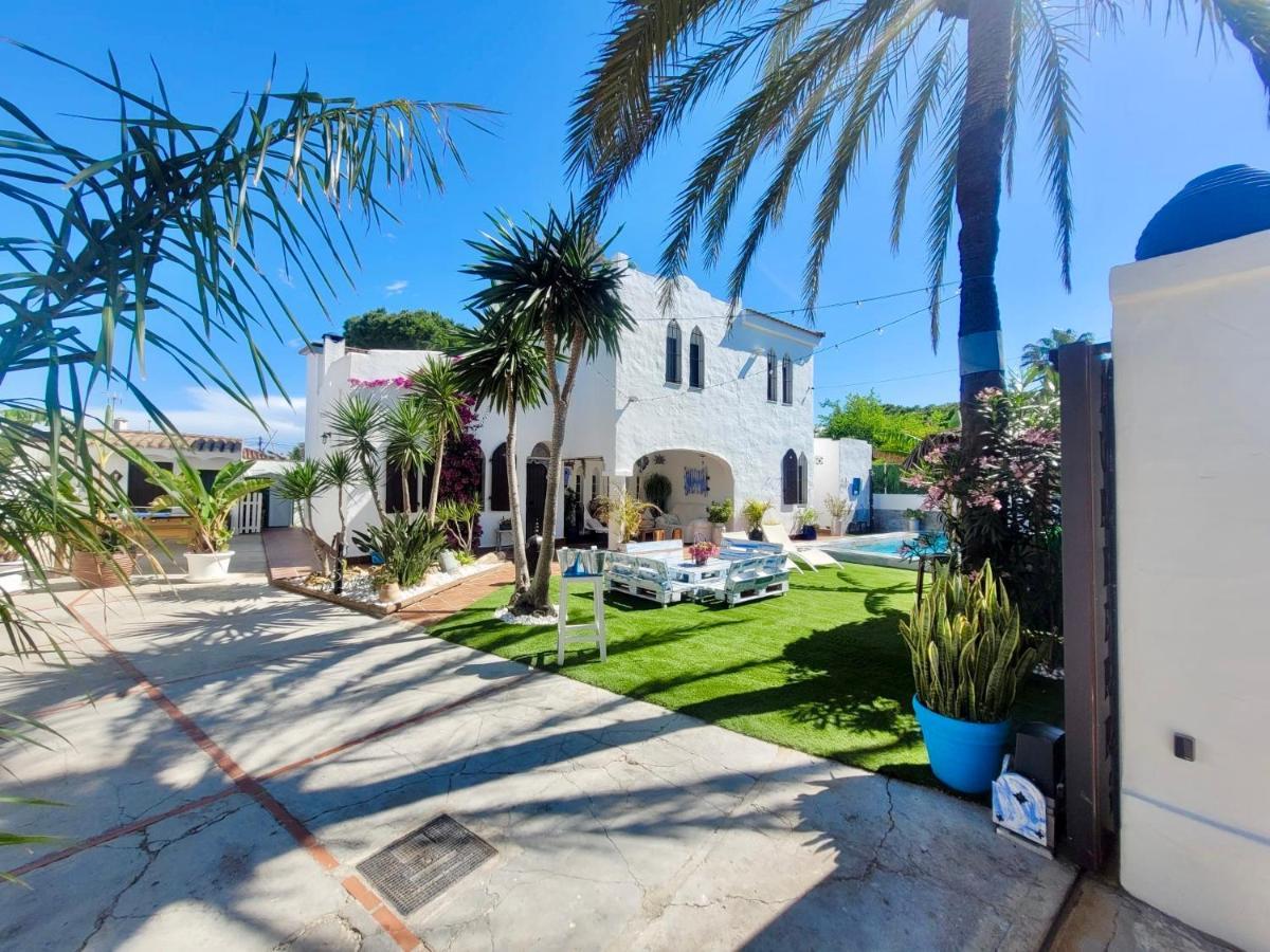 Gatu Premium Villa Lurberri Piscina Privada, 4 Dormitorios, 2 Banos, Parking , Jardines, " Preferente Mayores De 25 Anos Y Familias " In Y Barbacoa Chiclana de la Frontera Zewnętrze zdjęcie